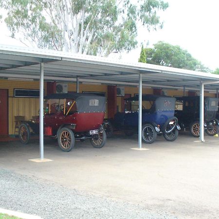 Motel Oasis Kingaroy Ngoại thất bức ảnh