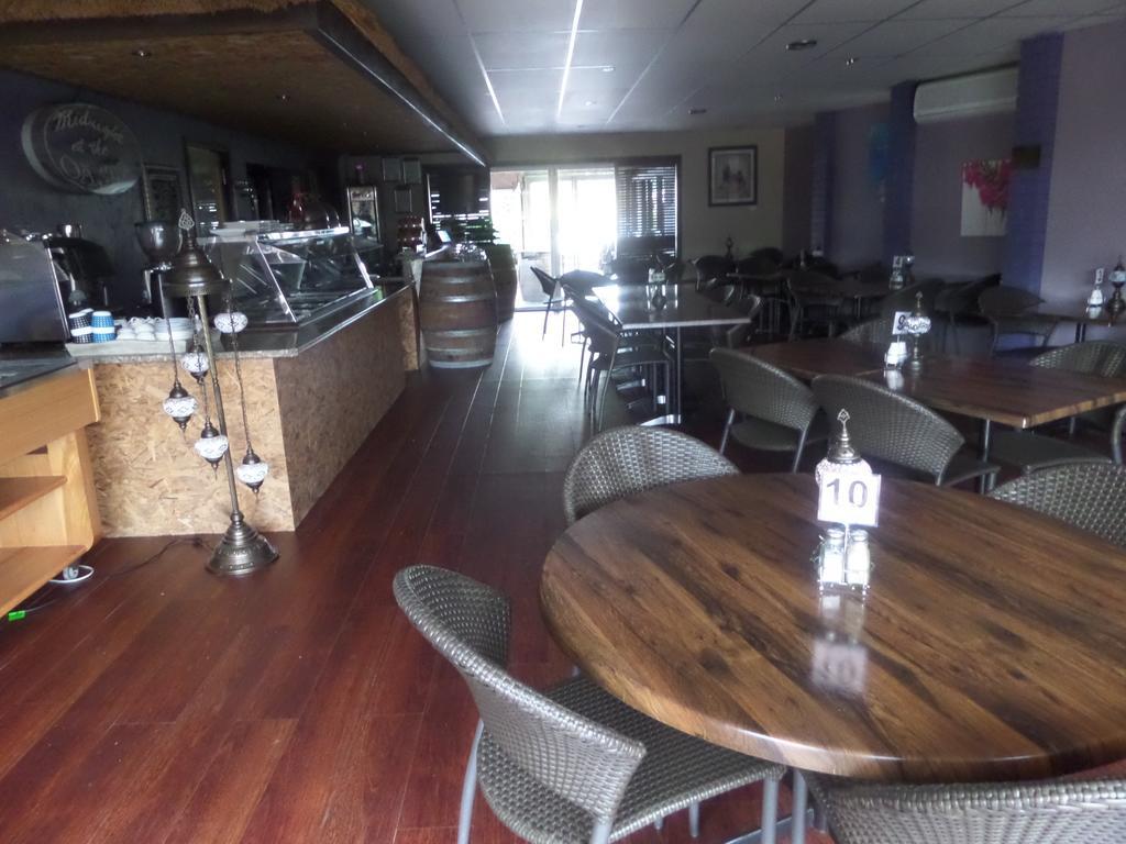 Motel Oasis Kingaroy Ngoại thất bức ảnh