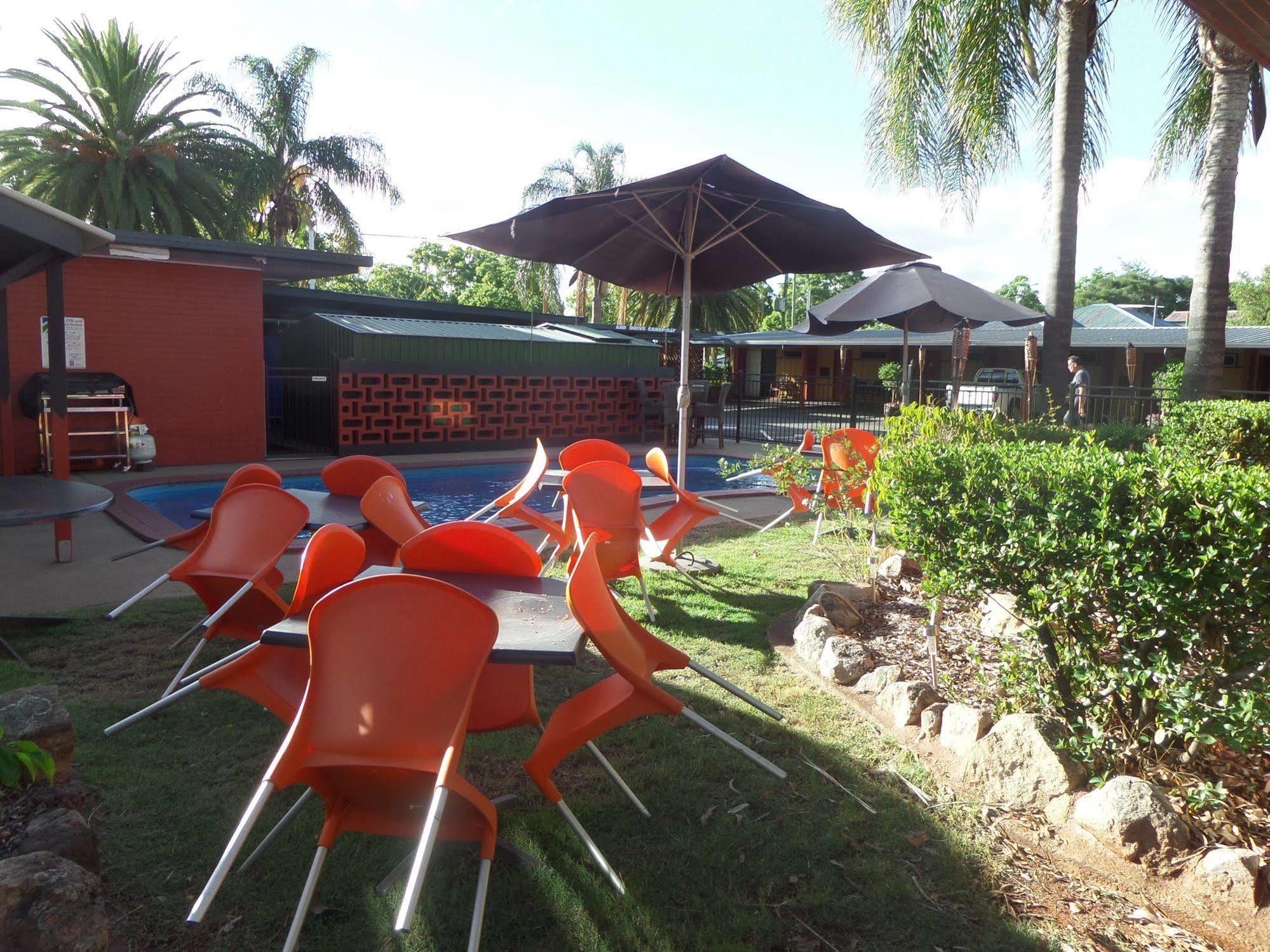 Motel Oasis Kingaroy Ngoại thất bức ảnh
